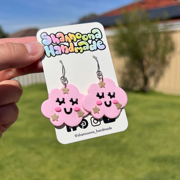 Sleepy Cloud Earrings - Pink