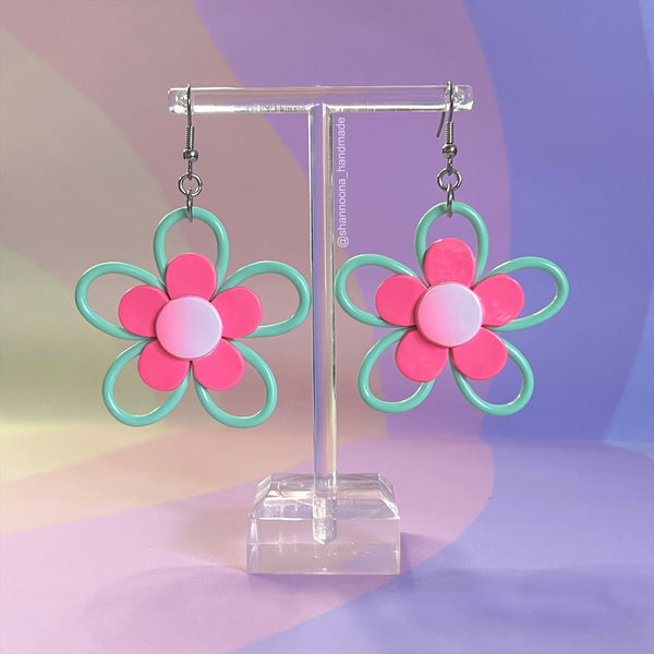 Daisy Loops Earrings
