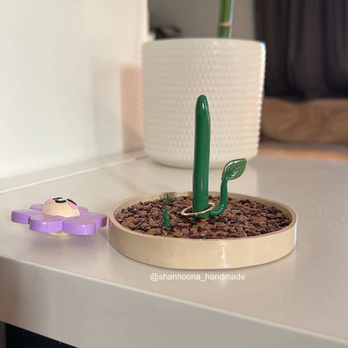 Purple Flower Ring Holder