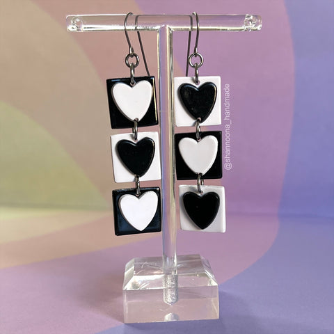 Heartbeat Dangle Earrings - Black & White